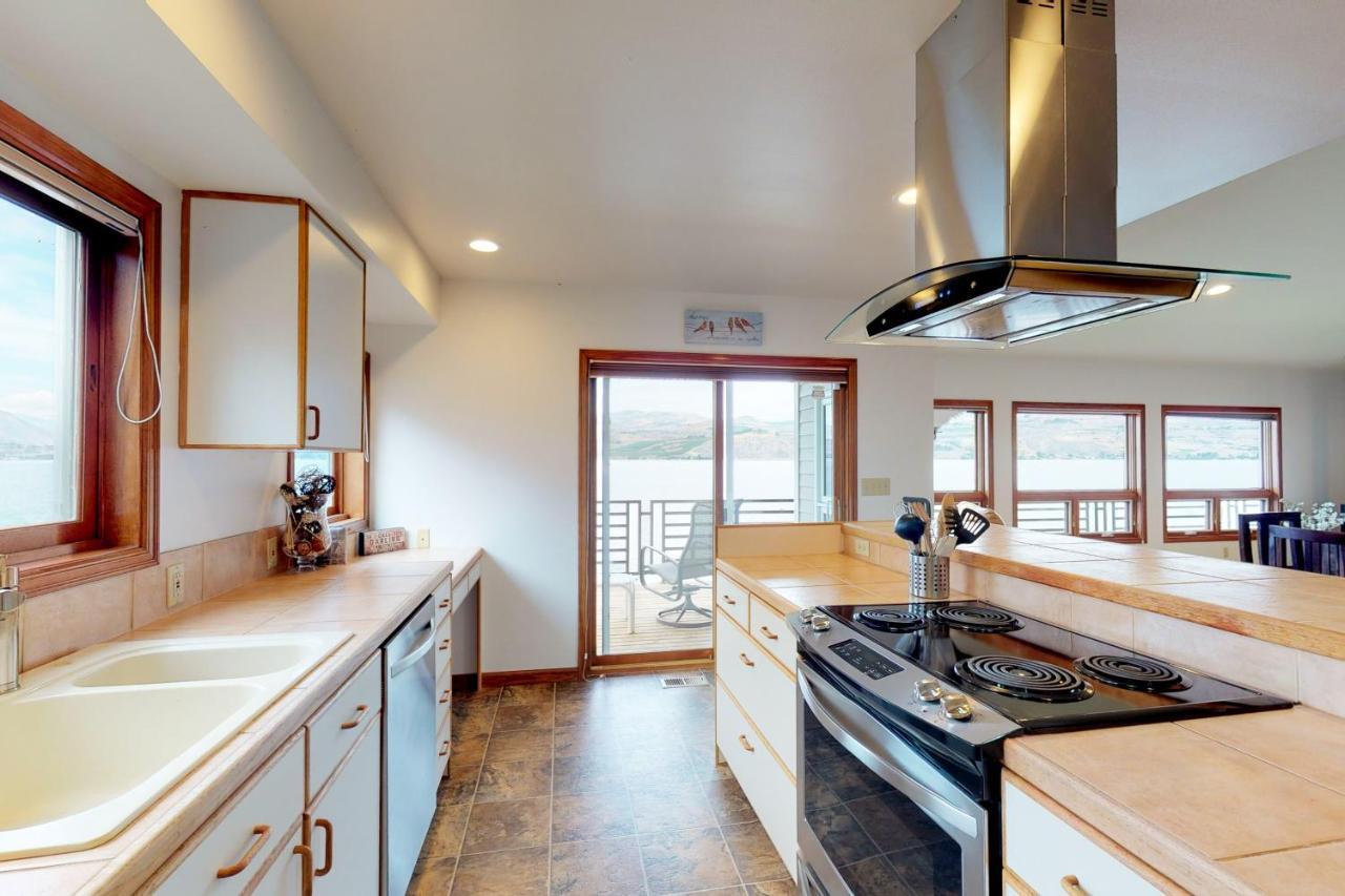 South Lakeshore Waterfront Oasis شيلان المظهر الخارجي الصورة